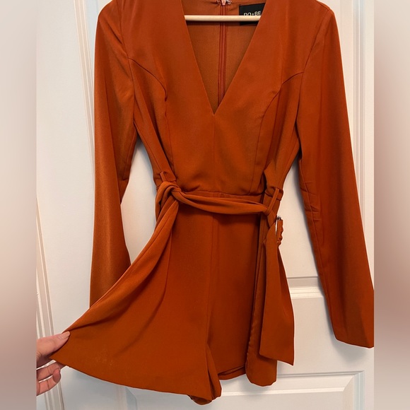 Romper - Picture 2 of 3